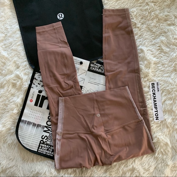 ❌Lululemon Align Super High-Rise Pant Velvet - Picture 3 of 6